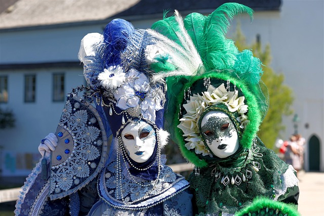 masquerade 6565392 640