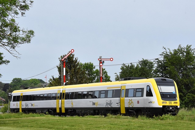 railcar 5736112 640